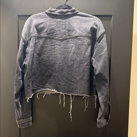 GRLFRND Black Denim Cropped Shirt - Picture 3 of 4